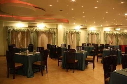 United-21 Grassland Hotel Bagori Kültér fotó